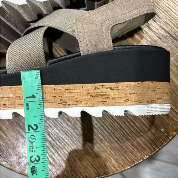 SOREL Womens Beige 1-1/2" Platform Cameron Wedge Slingback Sandal 8 - Picture 3 of 5